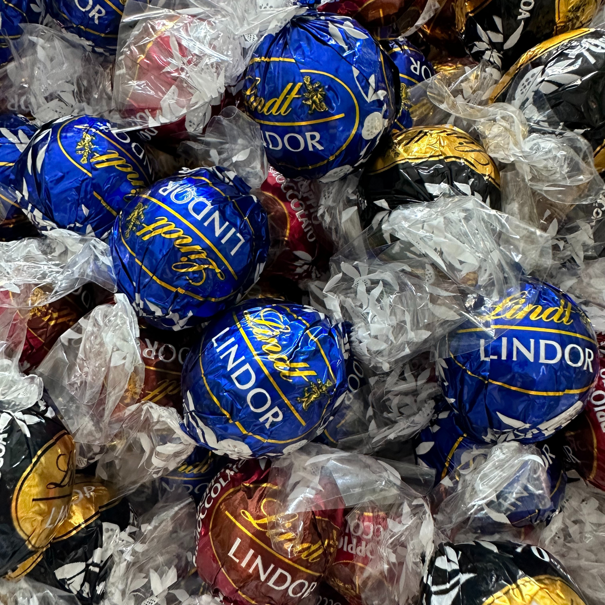 Cioccolatini Lindor assortiti 100 g Lindt 04
